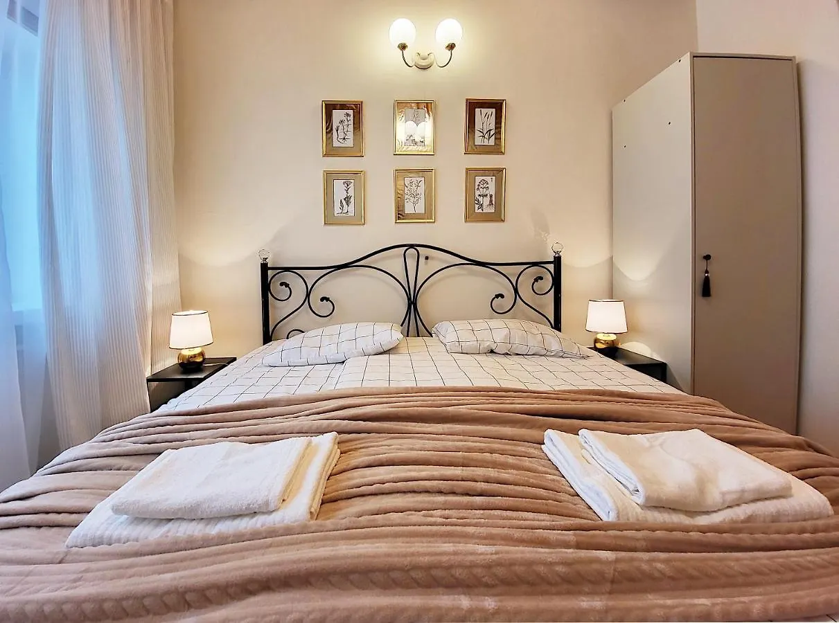 Bed & Breakfast Husarska 60 Warsaw Poland