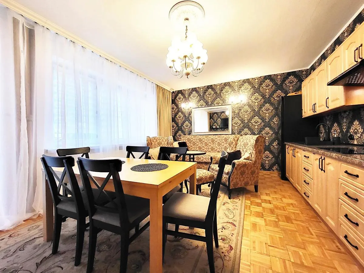 Husarska 60 Warsaw Bed & Breakfast