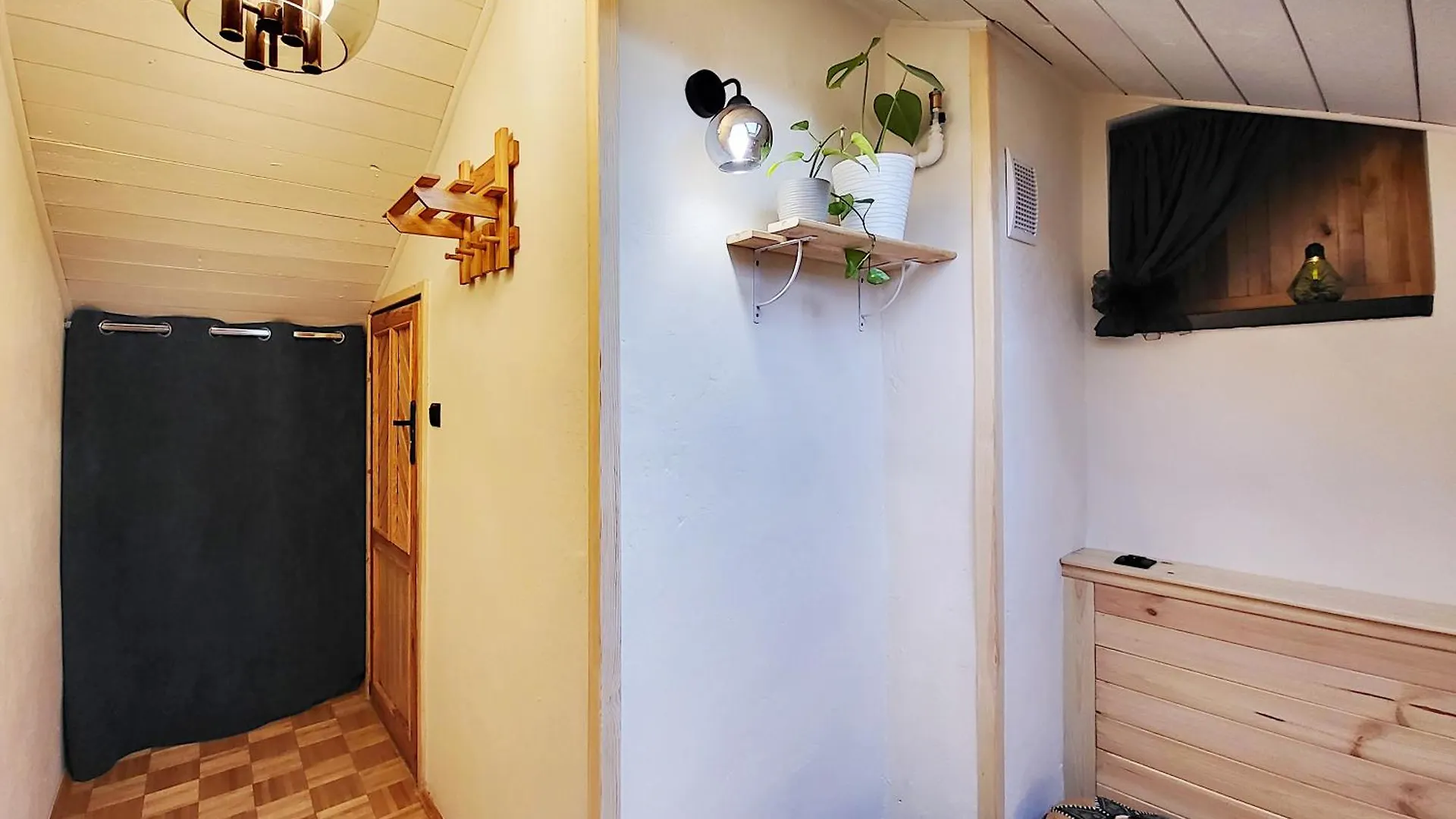 Husarska 60 Warsaw Bed & Breakfast