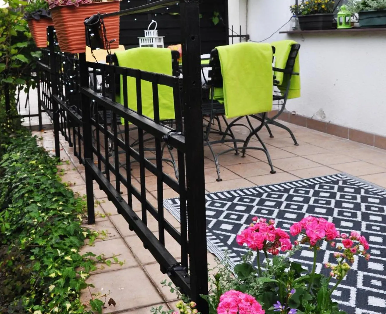 Bed & Breakfast Husarska 60 Warsaw